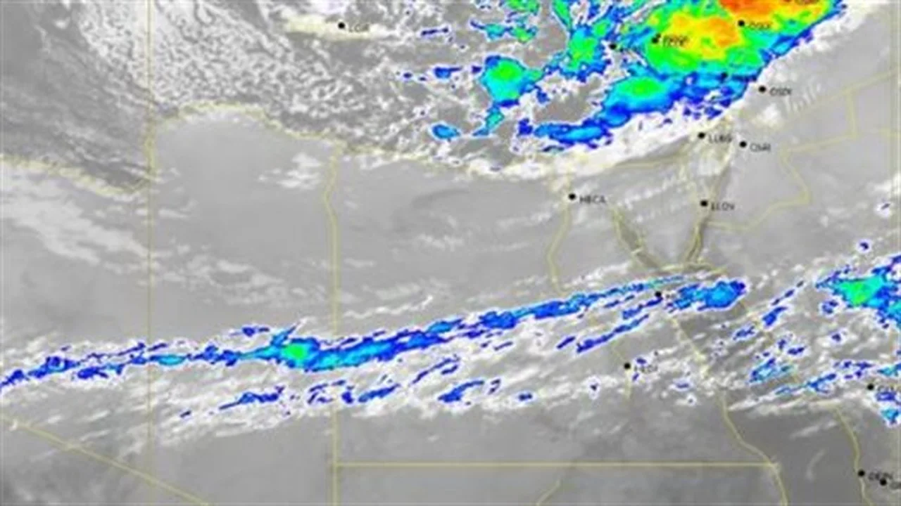 توقعات طقس جدة.. غيوم جزئية تتبعها أجواء دافئة خلال ساعات نهار الخميس
